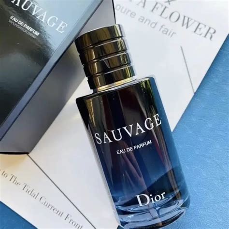 dior sauvage frau|what does dior sauvage smell like.